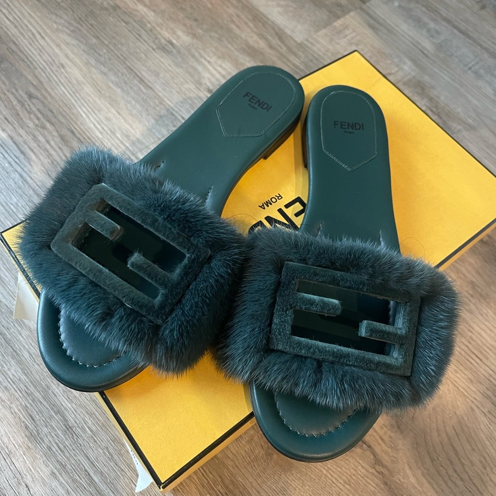 Fendi Women's Green Mink Fur Slide Sandals